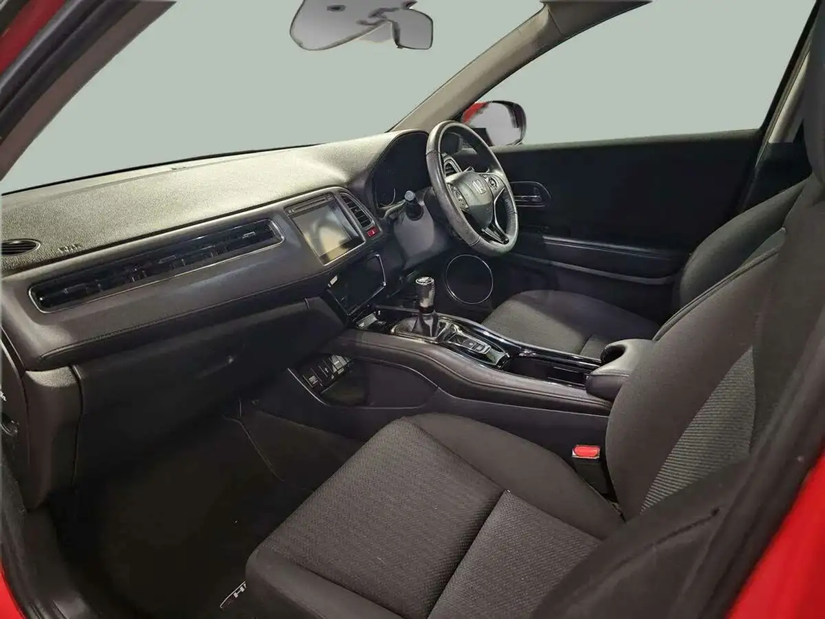 2016-honda-hr-v-16-i-dtec-se-navi-big-22