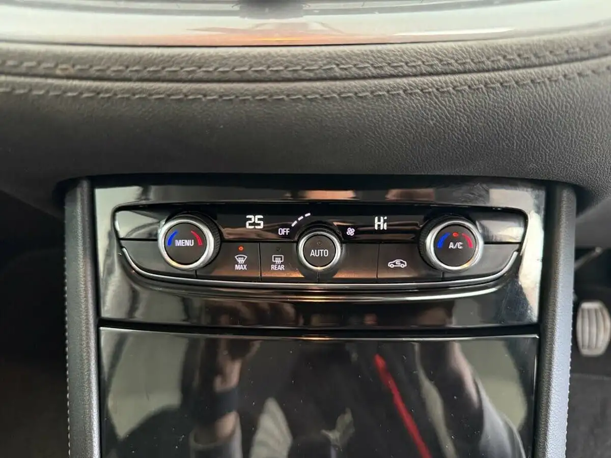 2020-vauxhall-grandland-x-15td-business-edition-nav-ecotec-blueinjection-big-38