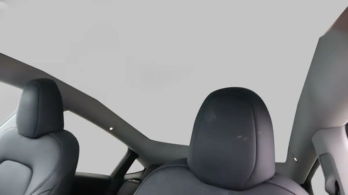 2022-tesla-model-y-e-rwd-big-22