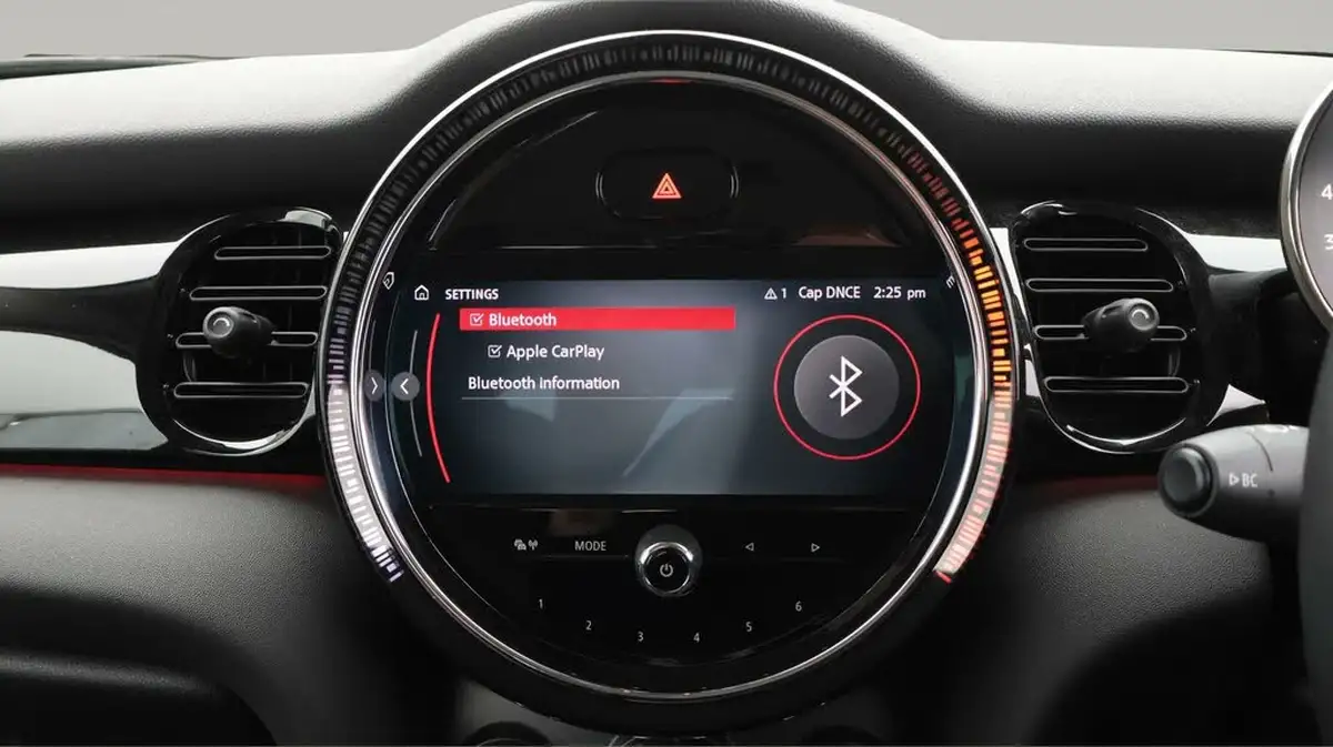 2022-mini-cooper-15-cooper-classic-hatchback-3d-auto-big-25