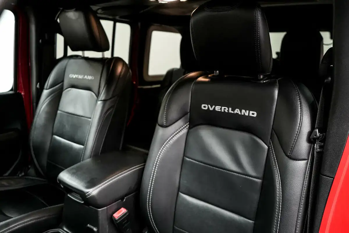 2019-jeep-wrangler-20-gme-overland-hard-5d-big-21