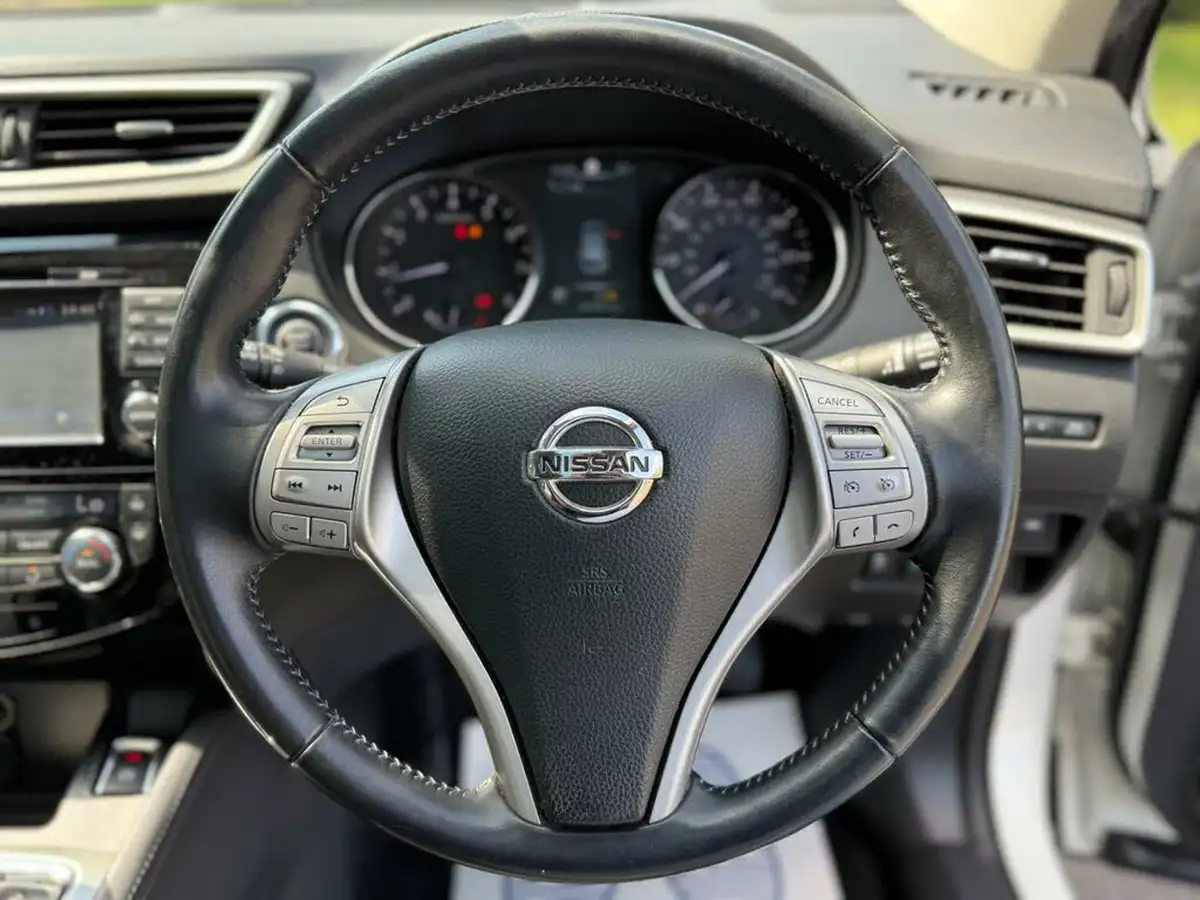 2017-nissan-qashqai-12-dig-t-tekna-xtronic-cvt-big-44