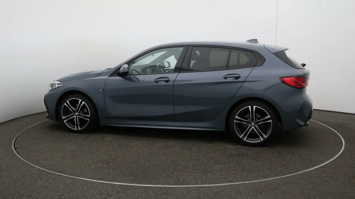 2021-bmw-1-series-15-118i-m-sport-lcp-dct-big-58