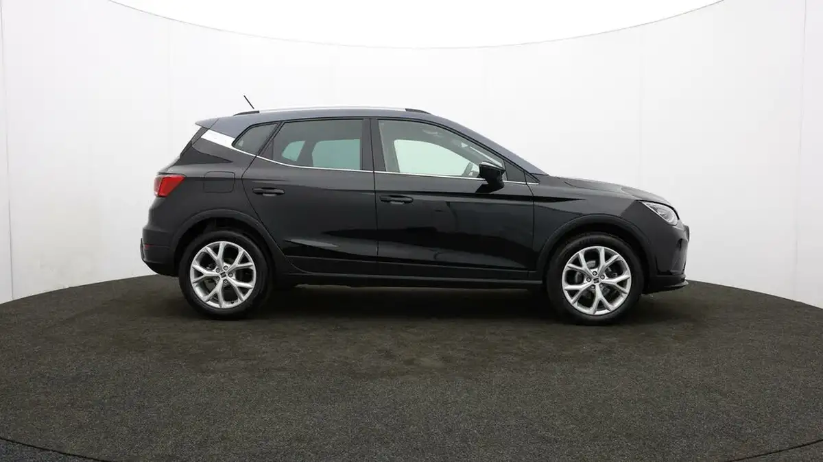 2024-seat-arona-10-tsi-fr-115ps-big-39