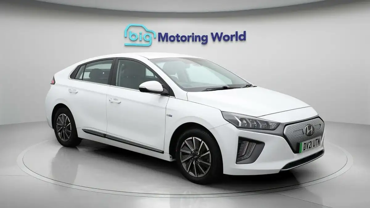2021-hyundai-ioniq-e-premium-electric-100kw-big-1