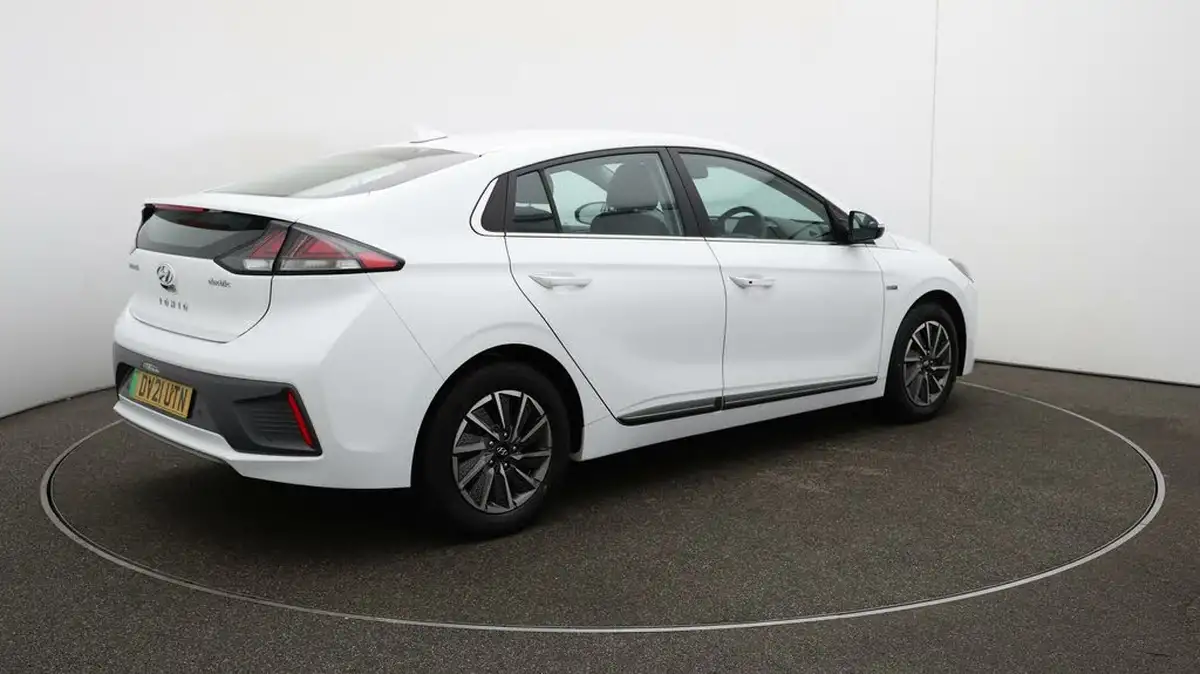 2021-hyundai-ioniq-e-premium-electric-100kw-big-53