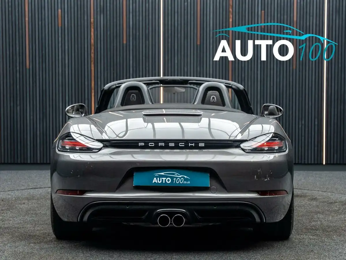 2016-porsche-boxster-718-25-boxster-s-pdk-big-23