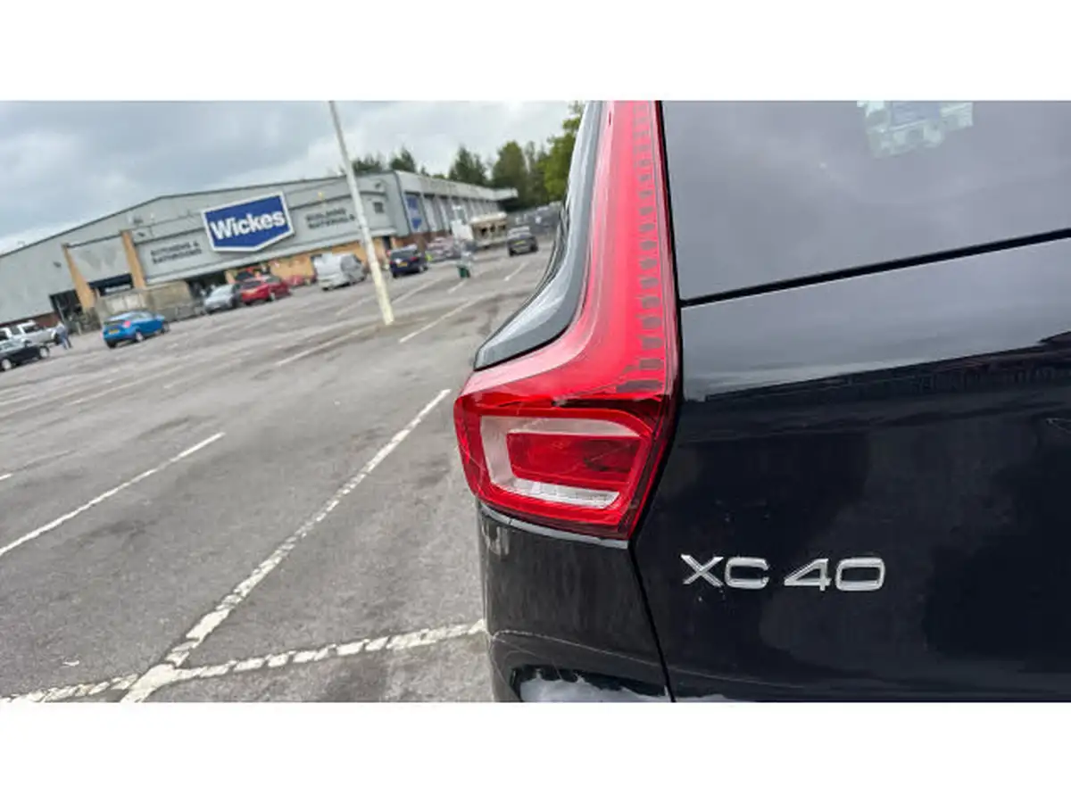 2022-volvo-xc40-e-recharge-plus-228bhp-big-29