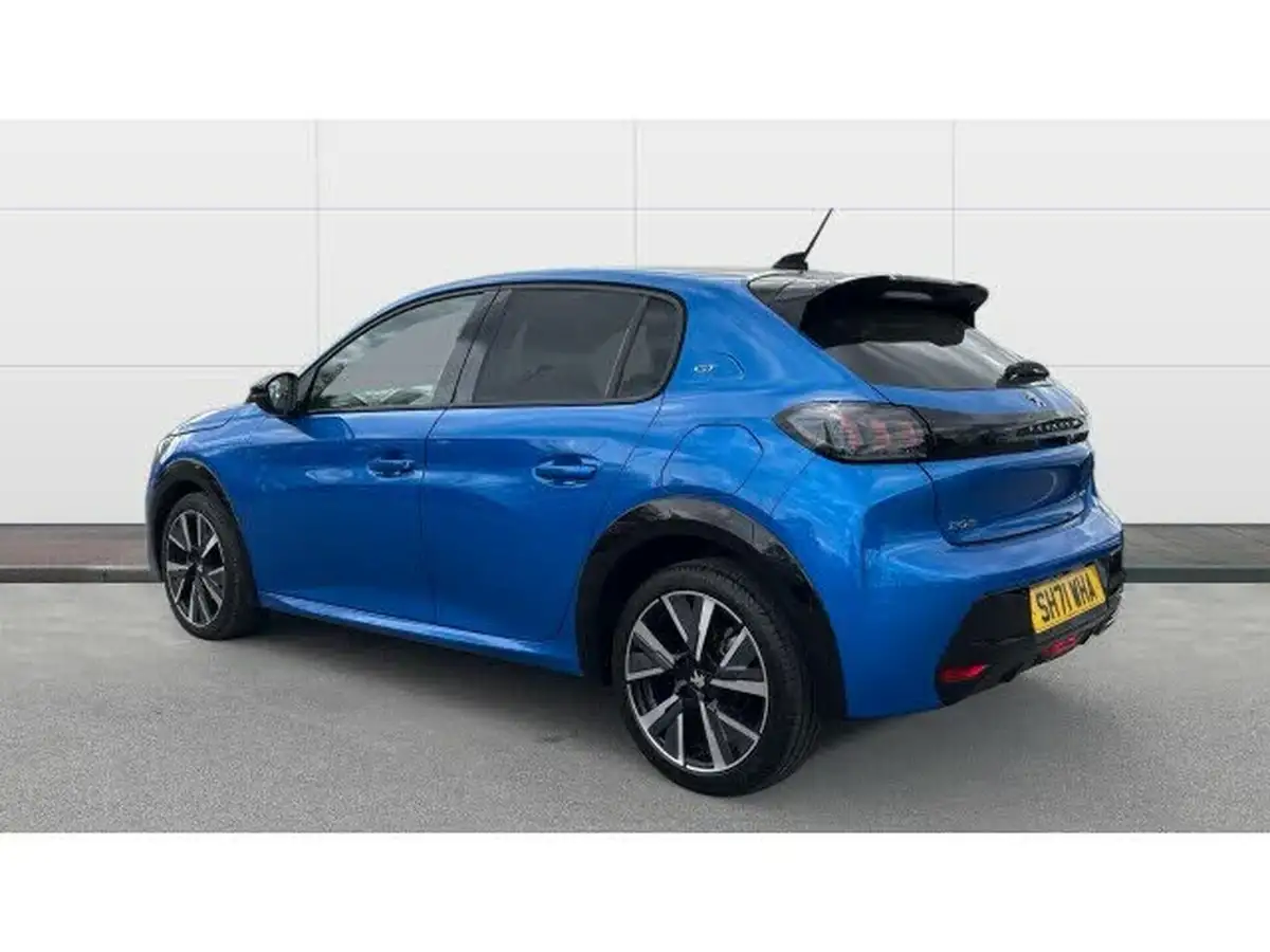 2022-peugeot-208-12-puretech-gt-100bhp-eat8-big-1