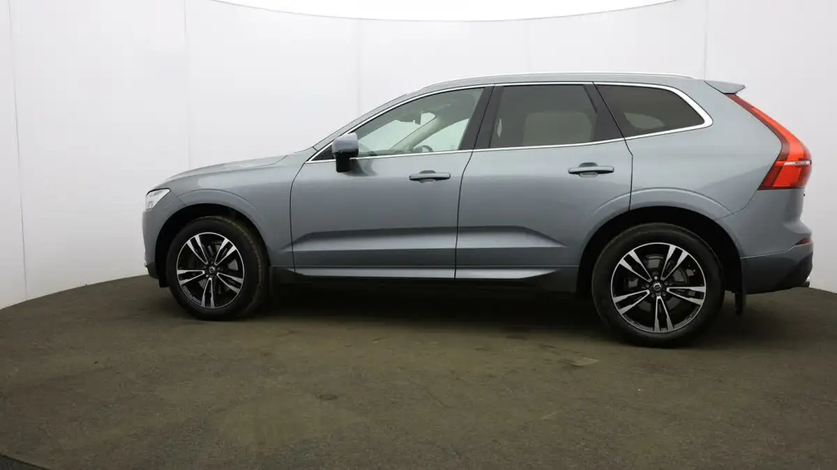2019-volvo-xc60-20-t4-edition-big-68