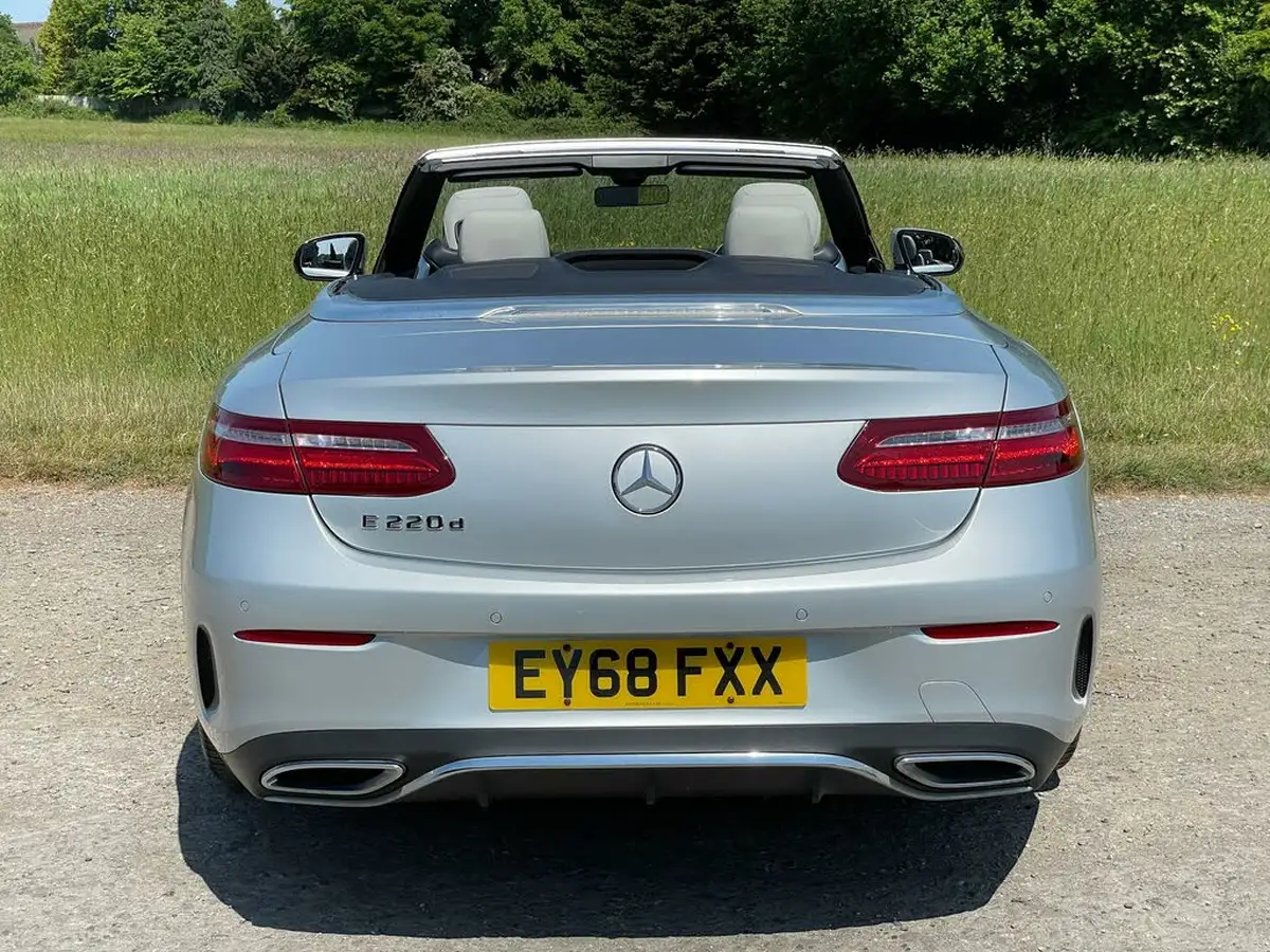 2019-mercedes-benz-e-class-20d-e220d-amg-line-ss-cabriolet-2d-plus-big-17