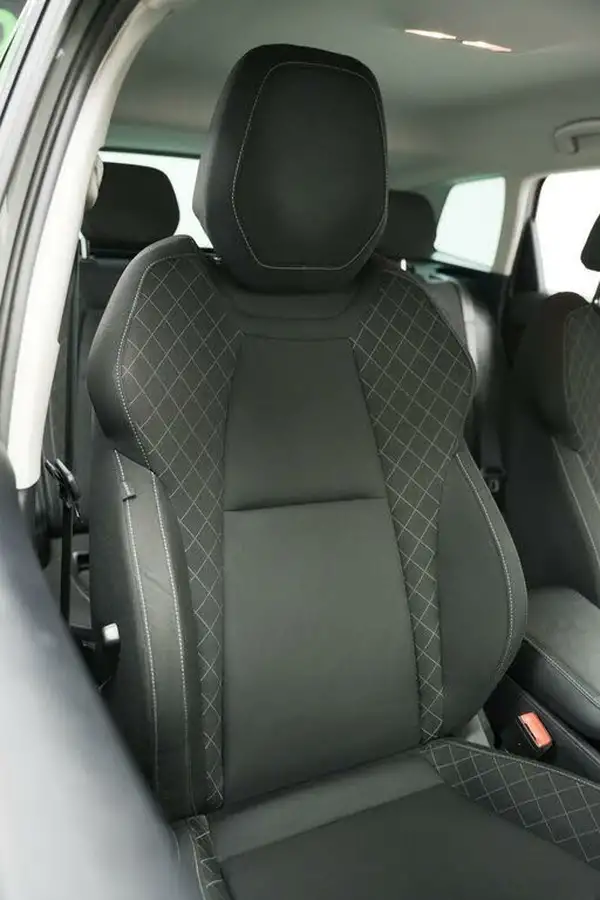 2020-skoda-karoq-10-tsi-se-technology-116ps-big-12