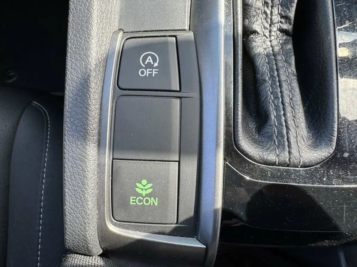 2017-honda-civic-10-vtec-turbo-sr-cvt-big-53