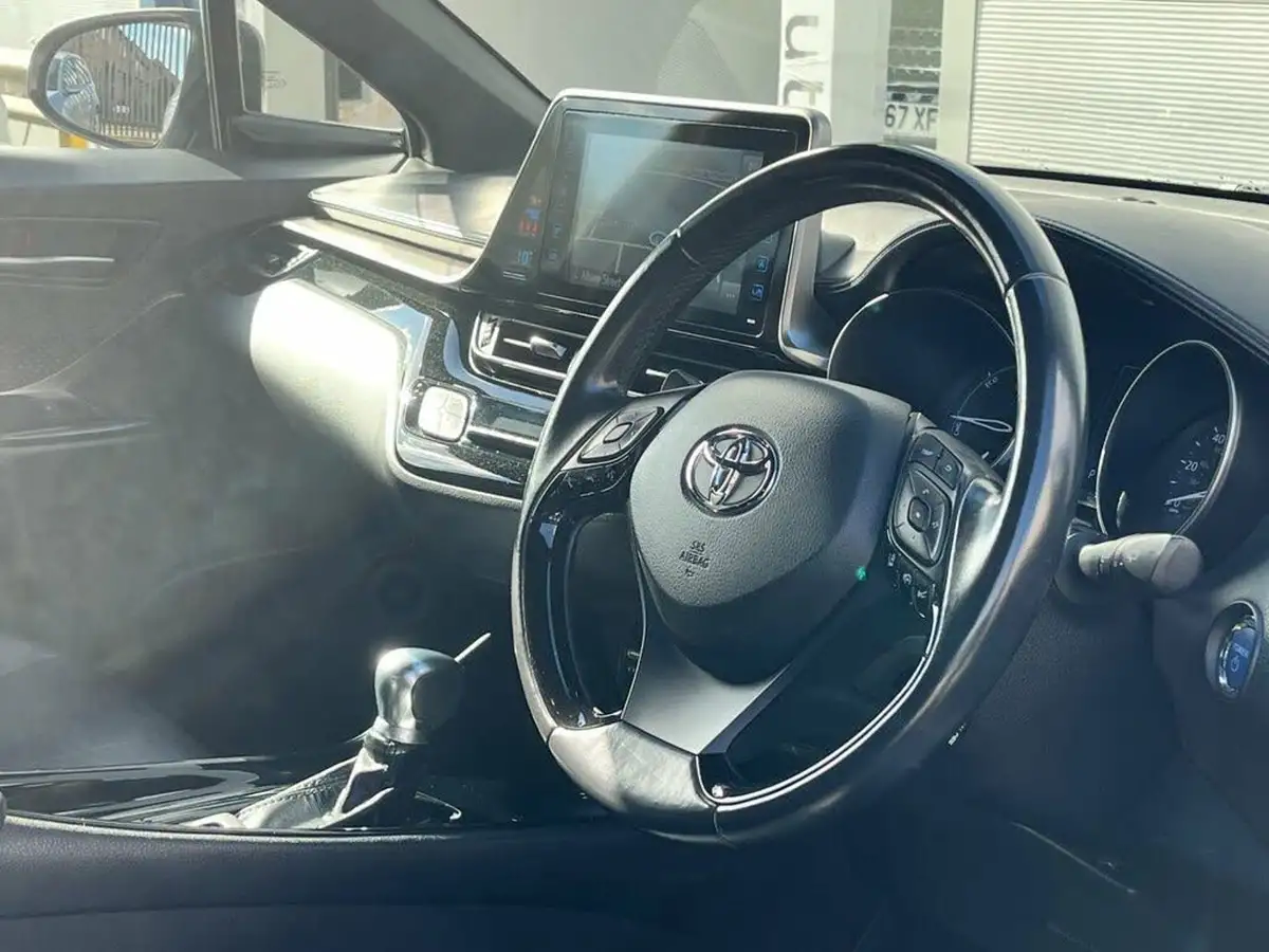 2018-toyota-c-hr-18-vvt-i-dynamic-big-5