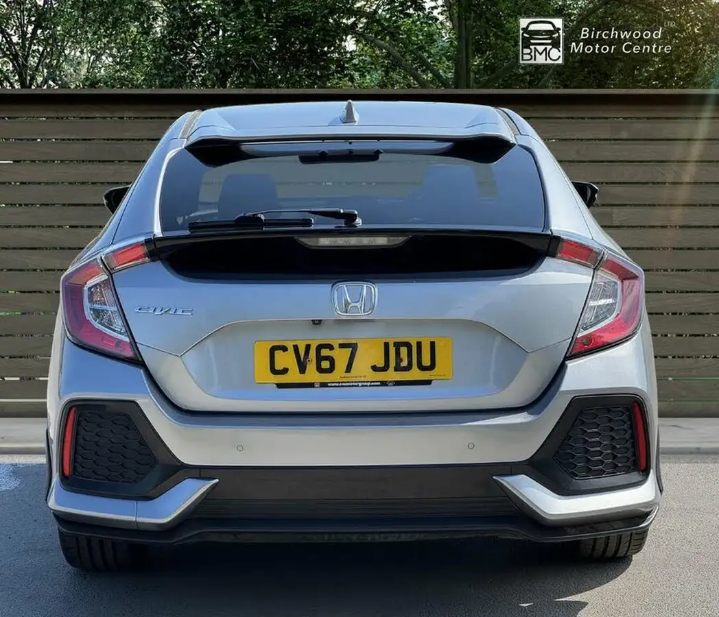 2017-honda-civic-10-vtec-turbo-sr-cvt-big-5