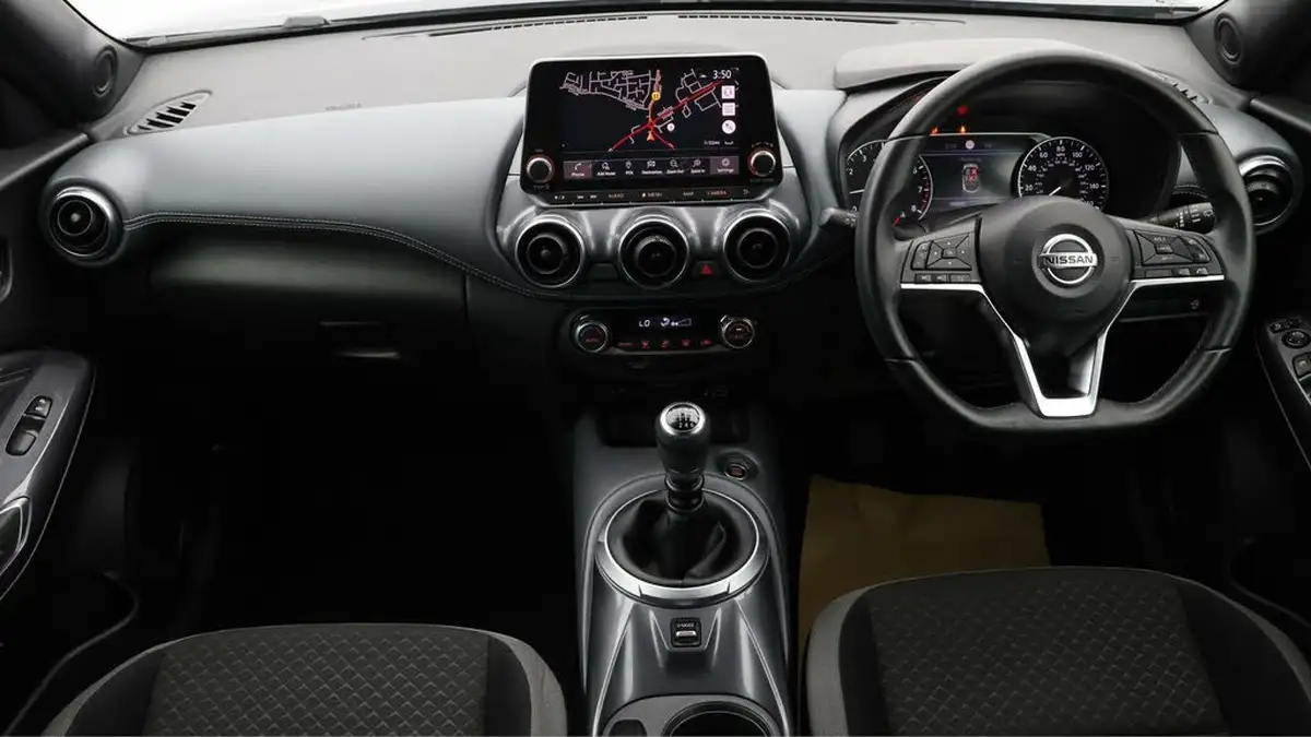 2022-nissan-juke-10-dig-t-n-connecta-big-12