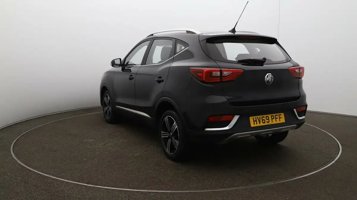 2019-mg-zs-suv-10t-gdi-exclusive-111ps-big-57