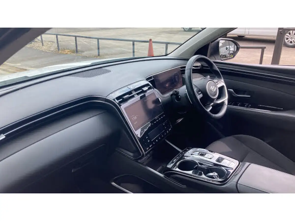 2023-hyundai-tucson-16-t-gdi-premium-230ps-hybrid-auto-big-8