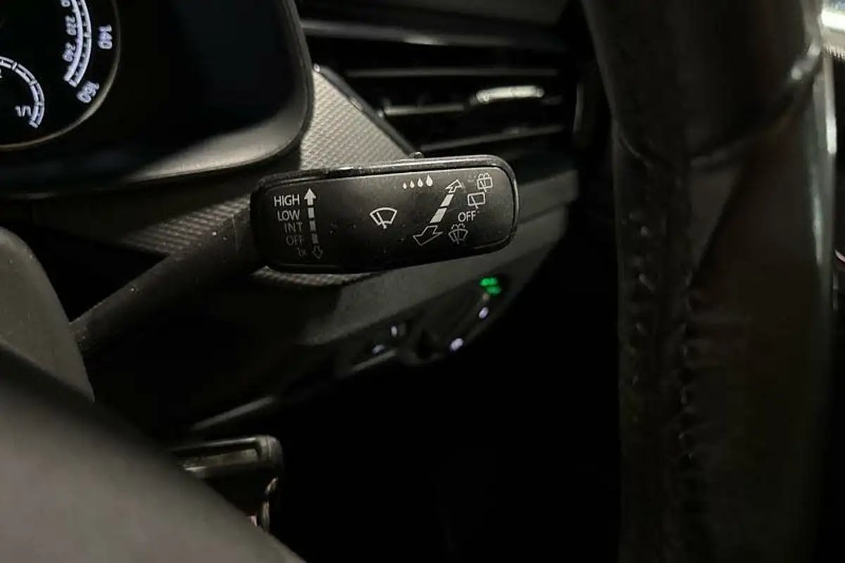 2020-skoda-kamiq-10-tsi-se-115ps-big-14