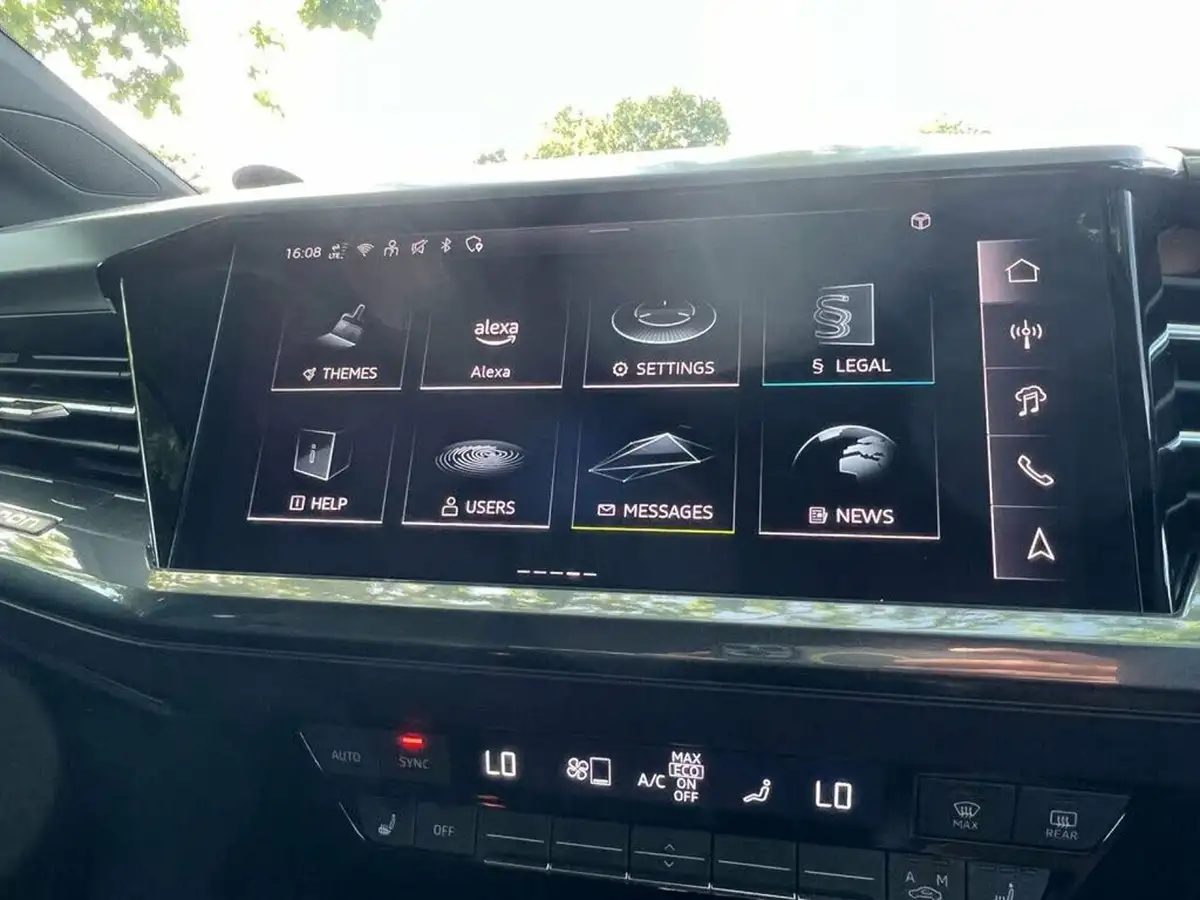 2024-audi-q4-e-tron-45e-s-line-sportback-auto-big-43