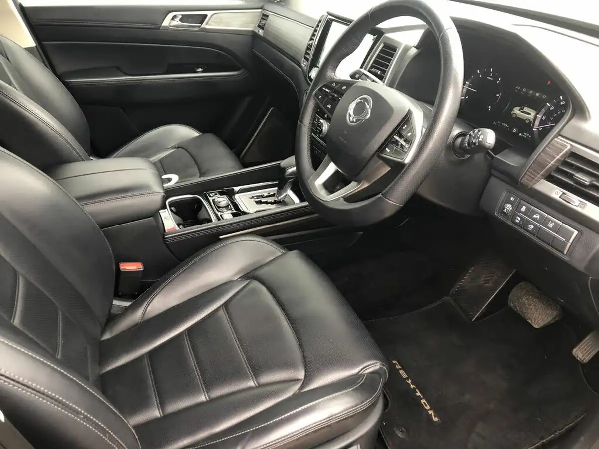 2020-kgm-ssangyong-rexton-22td-elx-t-tronic-big-4
