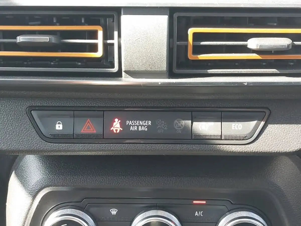 2022-dacia-sandero-stepway-10-tce-prestige-100bhp-bi-fuel-big-18