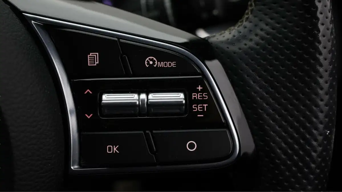 2019-kia-ceed-16crdi-gt-line-big-23
