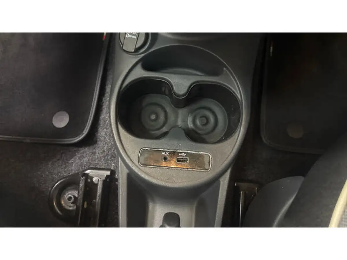 2017-fiat-500-12-lounge-big-33