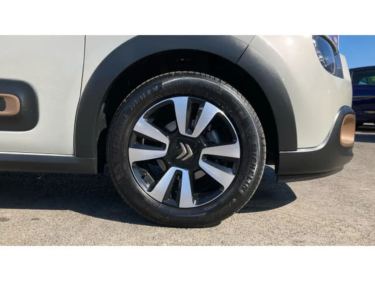 2023-citroen-c3-12-puretech-c-series-edition-83ps-ss-big-6
