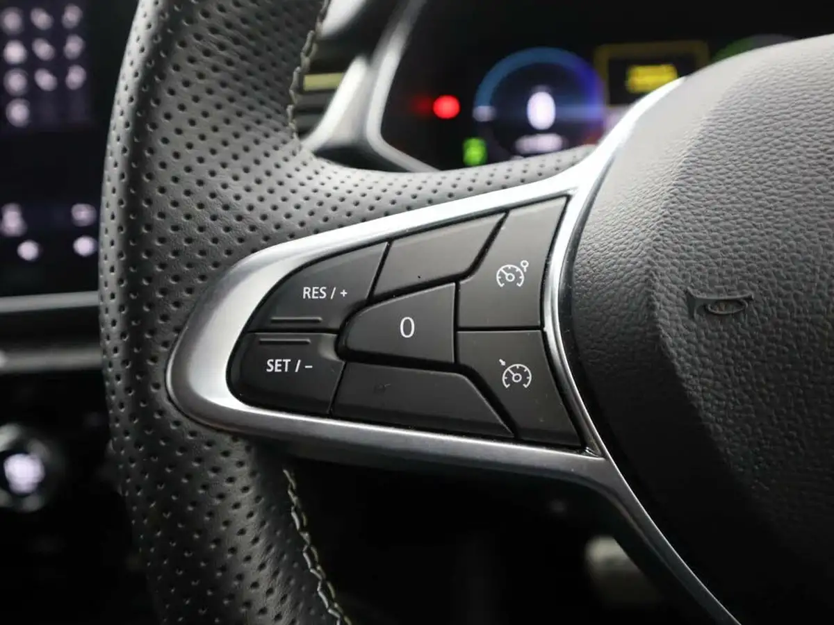2023-renault-captur-16-e-tech-engineered-160ps-plug-in-big-31