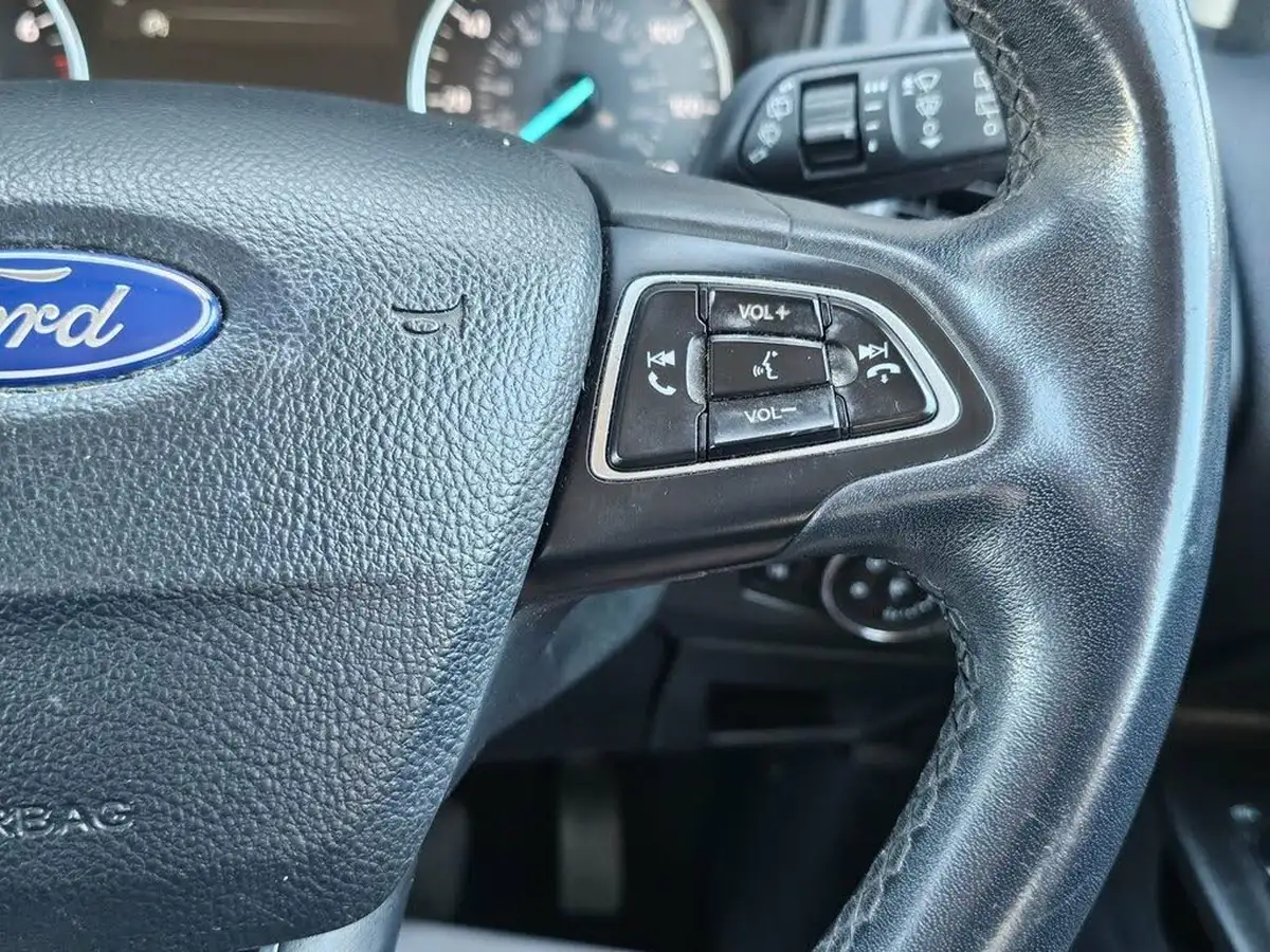 2018-ford-ecosport-10t-titanium-100ps-ss-big-24