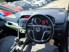 2014-vauxhall-zafira-tourer-20cdti-se-small-15