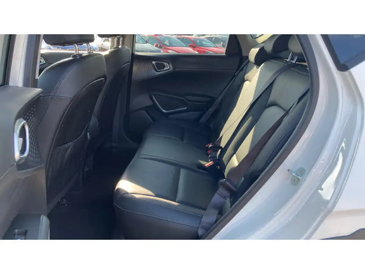 2021-kia-soul-ev-first-edition-big-15