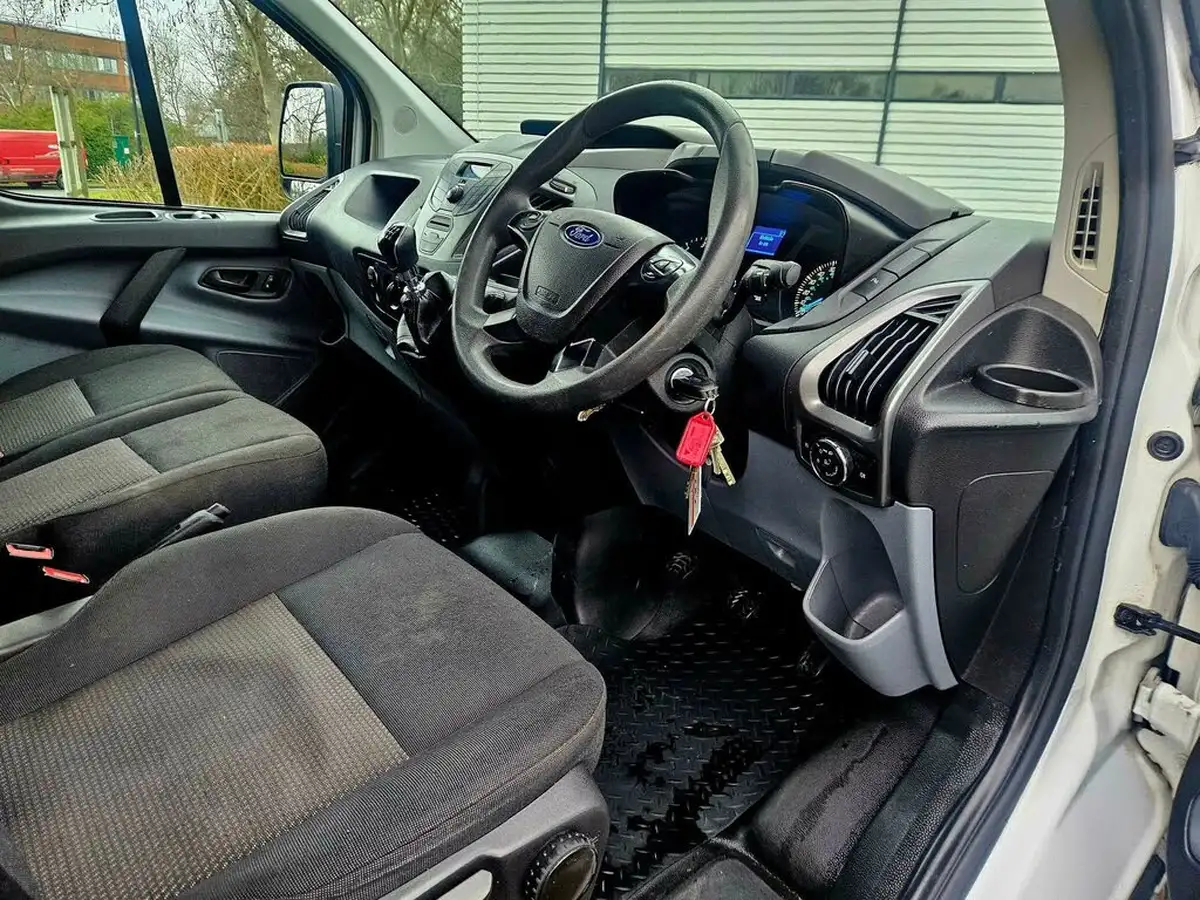 2017-ford-transit-custom-20tdci-290-l2h2-105pseu6-big-28