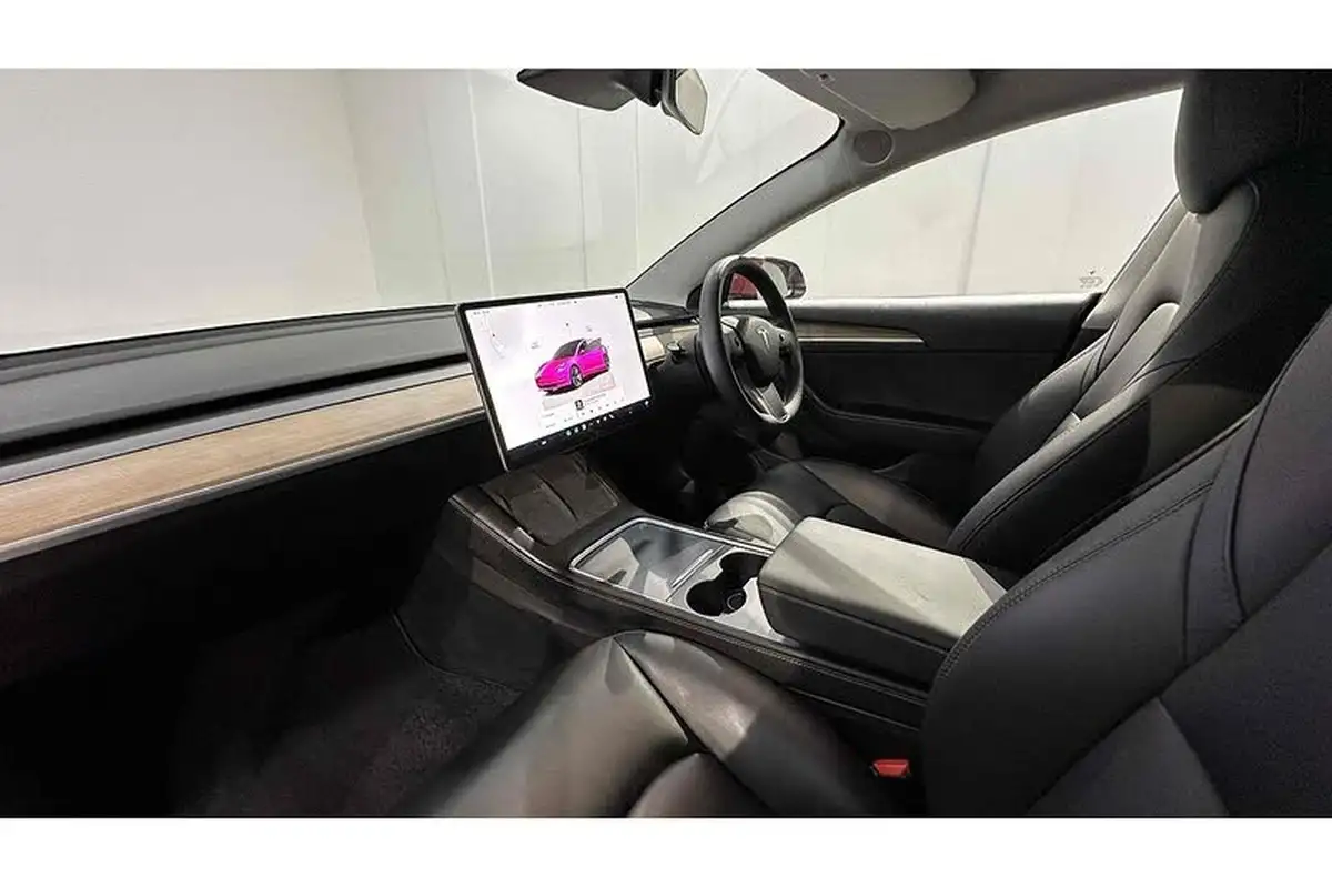 2021-tesla-model-3-e-standard-plus-big-19