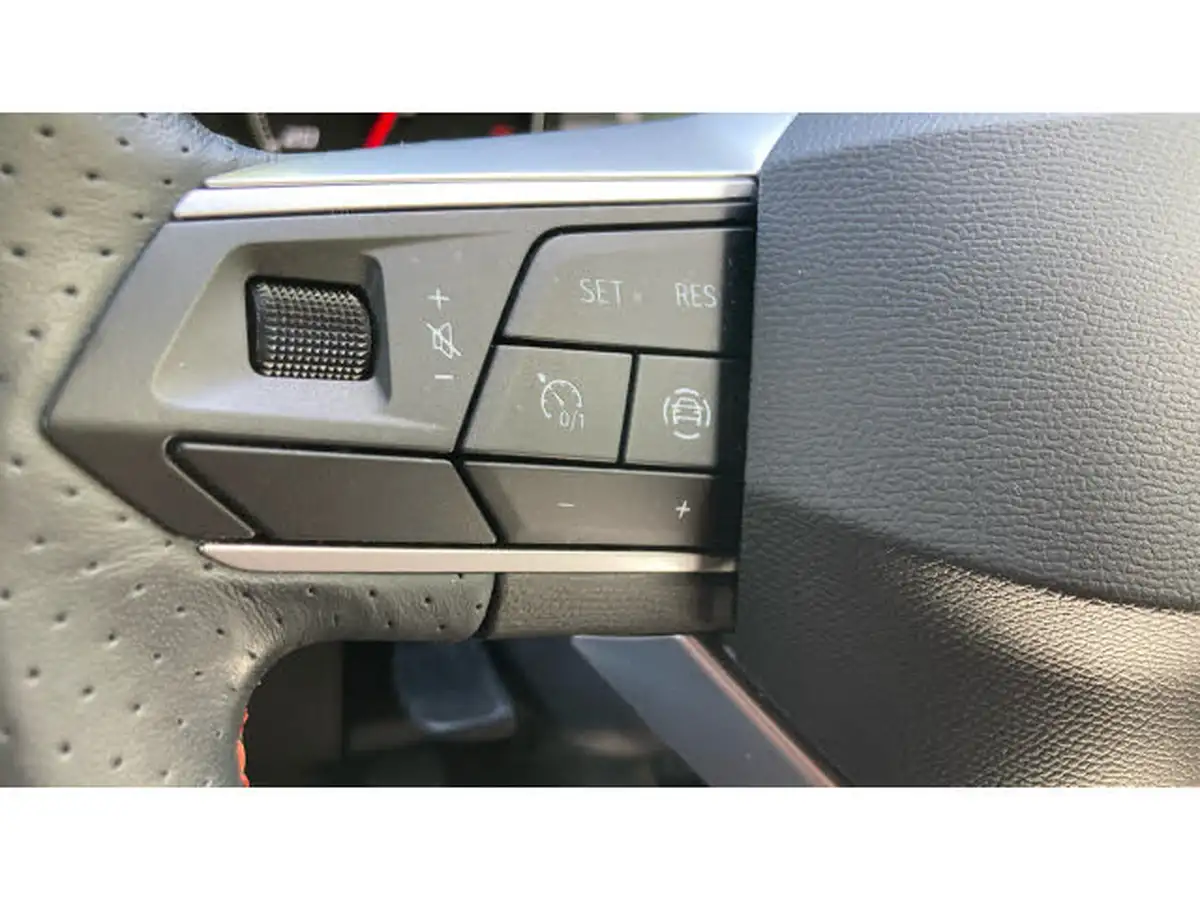 2022-seat-arona-10-tsi-fr-big-27