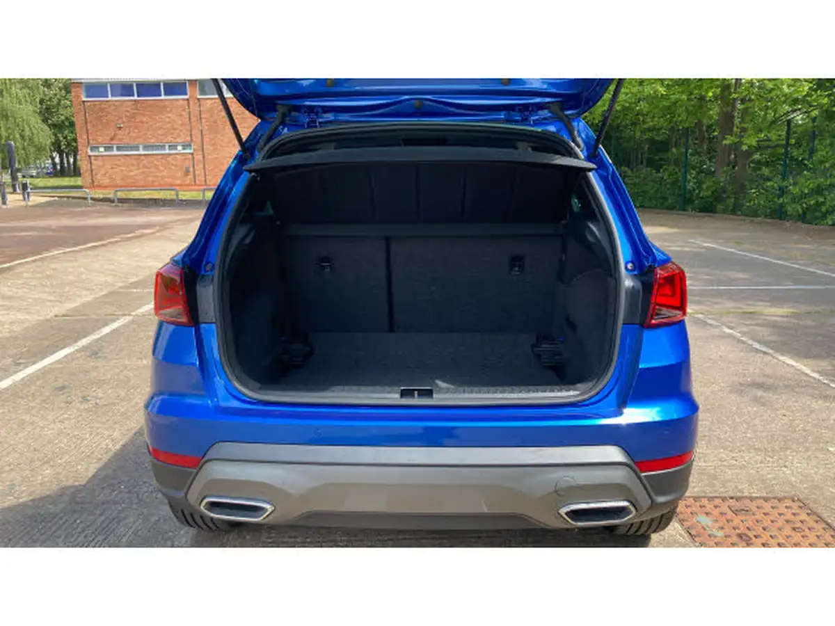 2022-seat-arona-10-tsi-fr-big-3