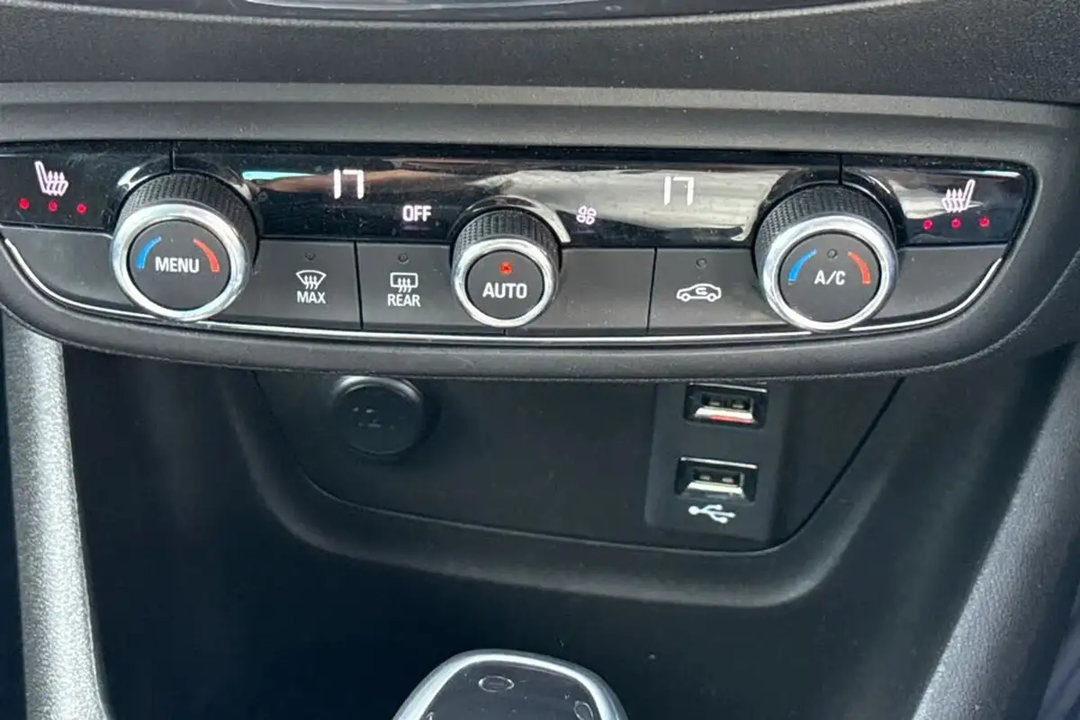 2022-vauxhall-crossland-12-ultimate-130ps-auto-big-21