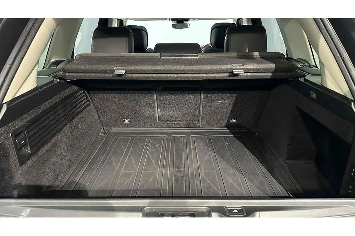 2019-land-rover-range-rover-30-sd-v6-vogue-big-65