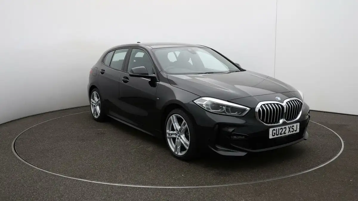 2022-bmw-1-series-15-118i-m-sport-lcp-big-41