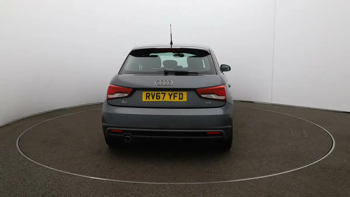 2017-audi-a1-16tdi-s-line-sportback-5d-big-53