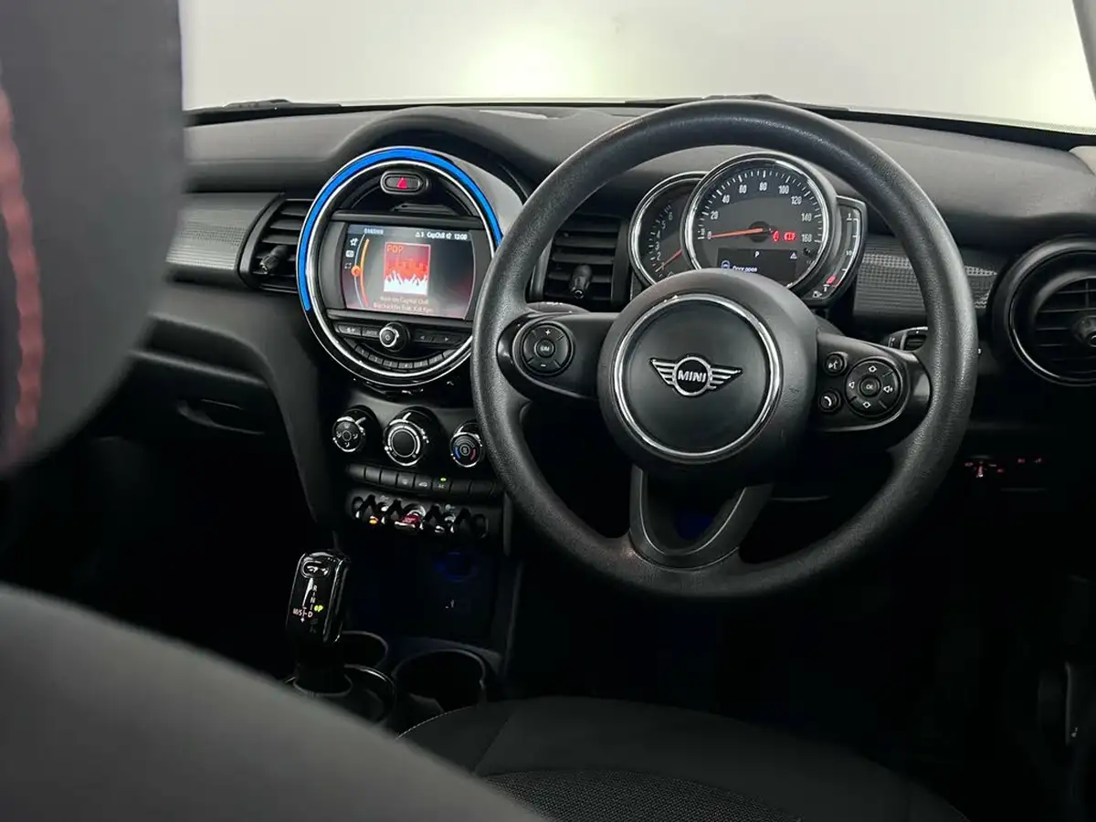 2018-mini-cooper-15-cooper-classic-ss-hatchback-5d-auto-big-18