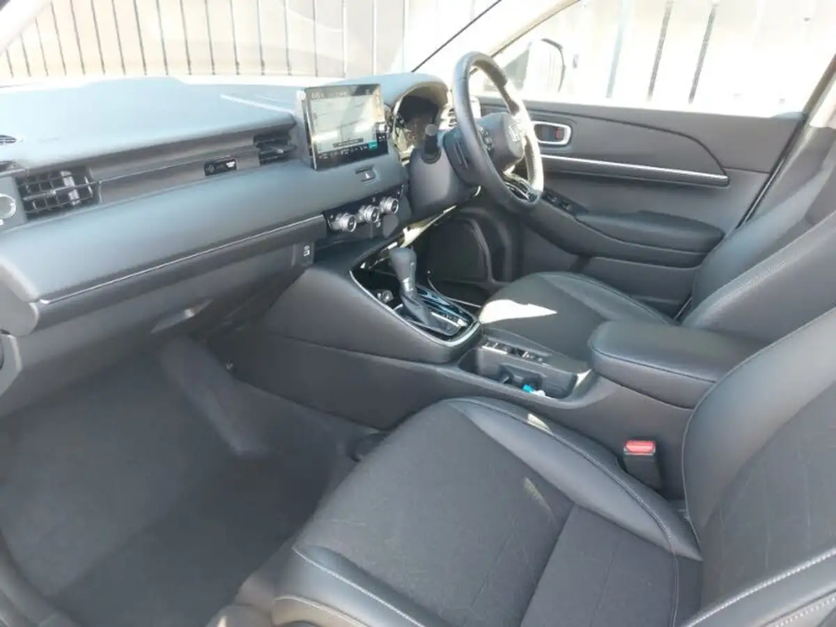 2022-honda-hr-v-15-i-mmd-advance-big-4
