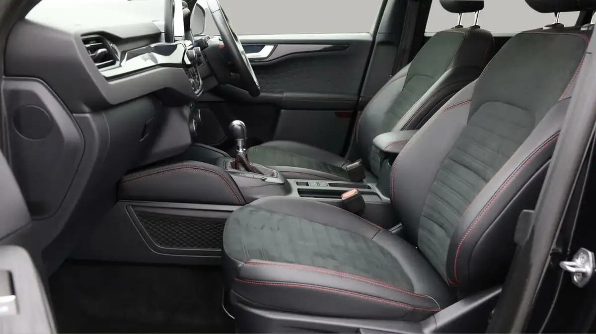 2021-ford-kuga-15-st-line-edition-big-13