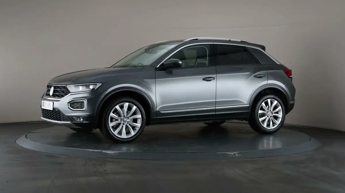 2020-volkswagen-t-roc-20tdi-sel-big-39