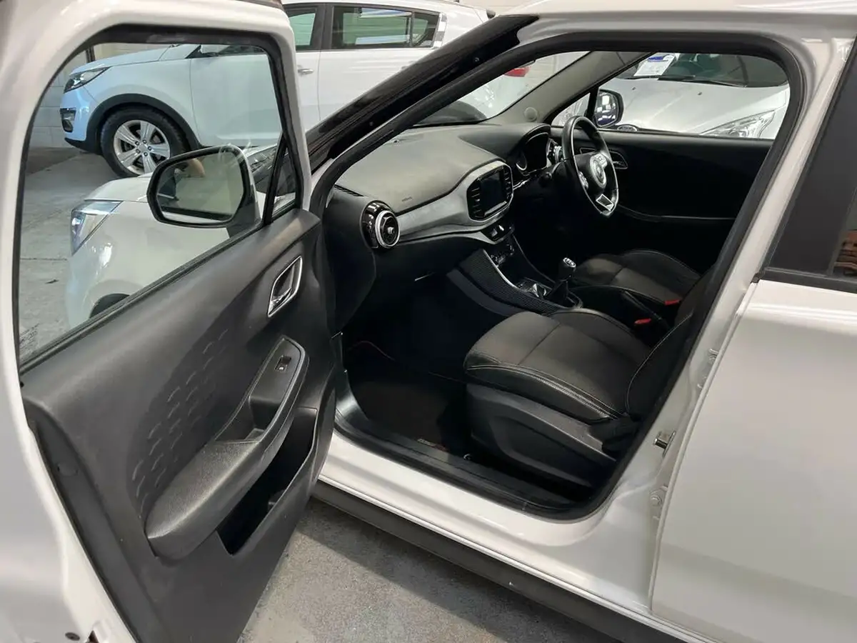 2021-mg-mg3-15-vti-tech-exclusive-nav-big-11