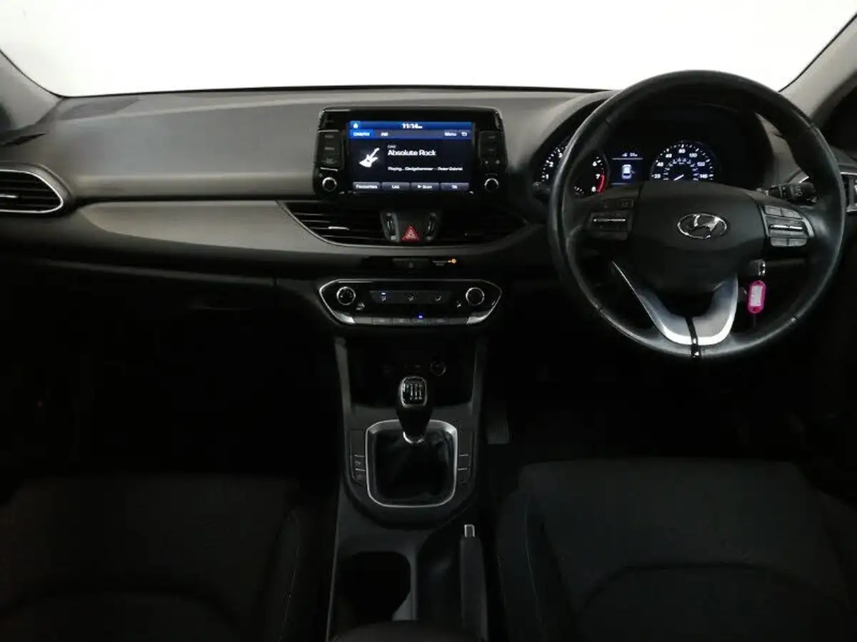 2017-hyundai-i30-10-t-gdi-se-nav-blue-drive-hatchback-big-2