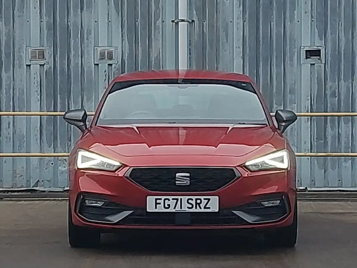 2021-seat-leon-10-etsi-evo-fr-sport-hatchback-big-18