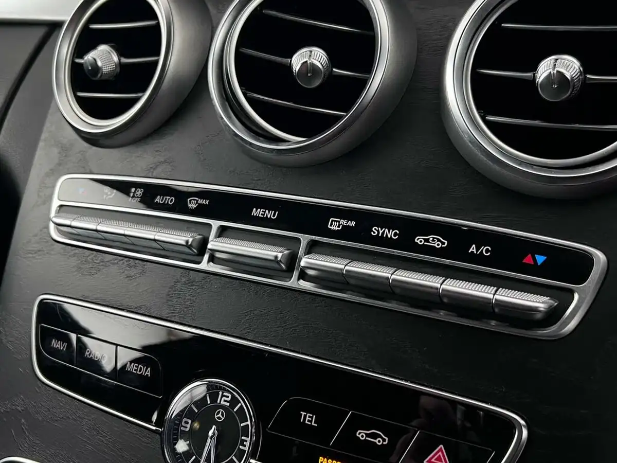 2018-mercedes-benz-c-class-15-c200-amg-line-ss-estate-5d-big-43