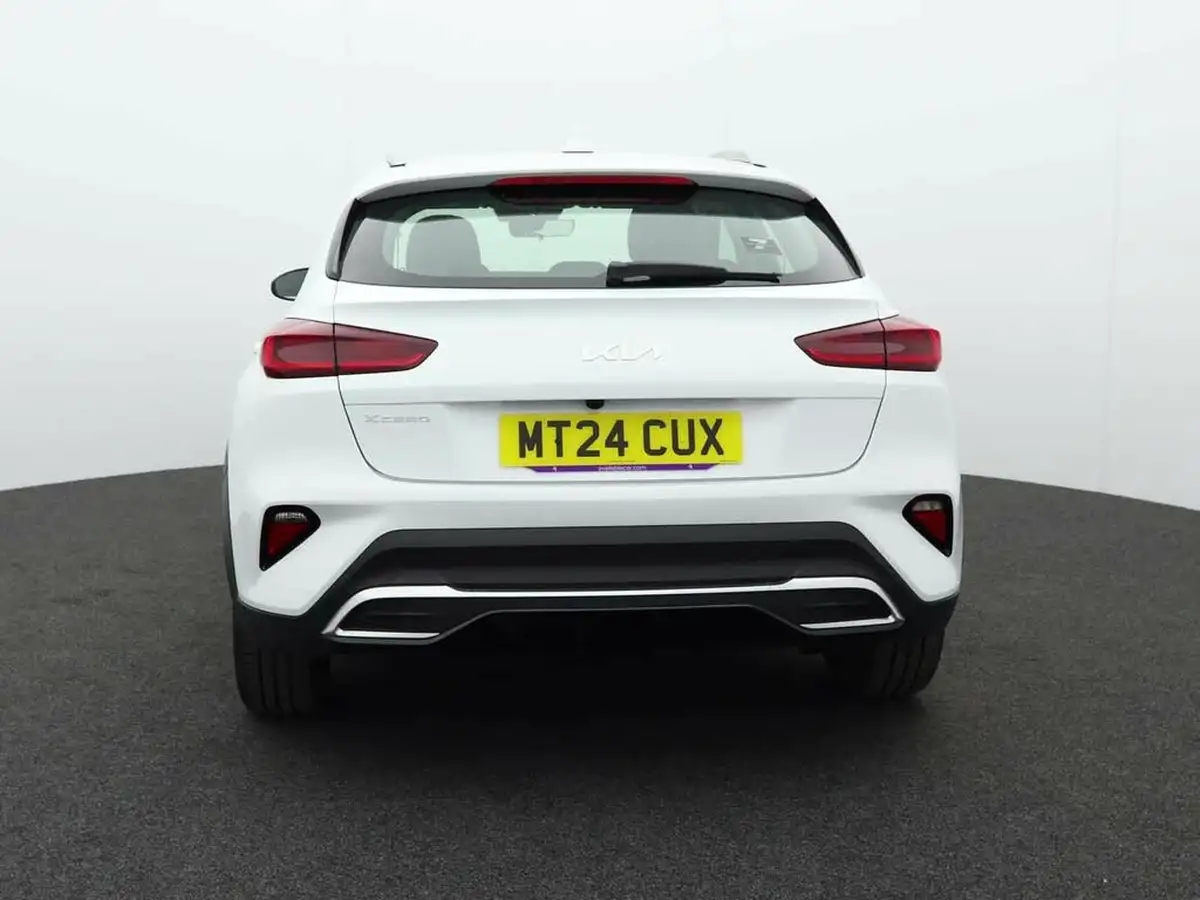2024-kia-xceed-15-t-gdi-2-138bhp-big-3